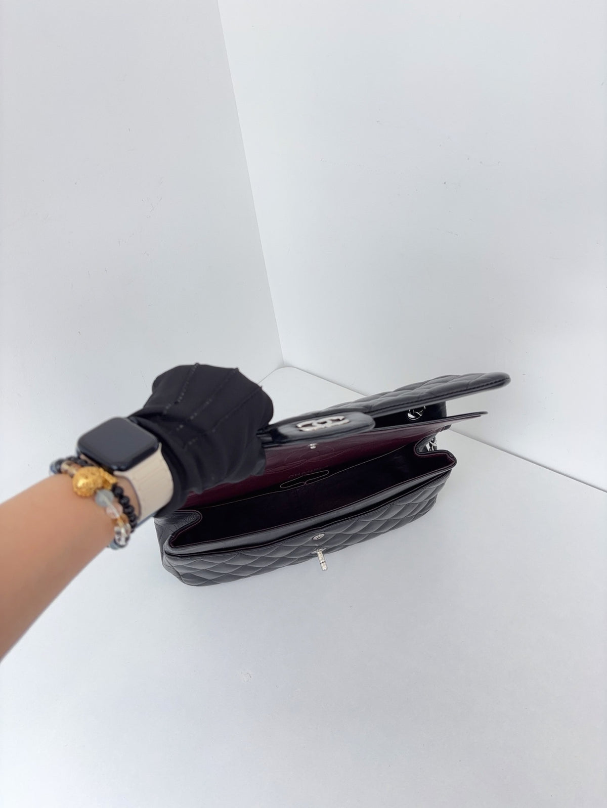 Chanel - Classic Flap Jumbo - Leather - Black - (Large)