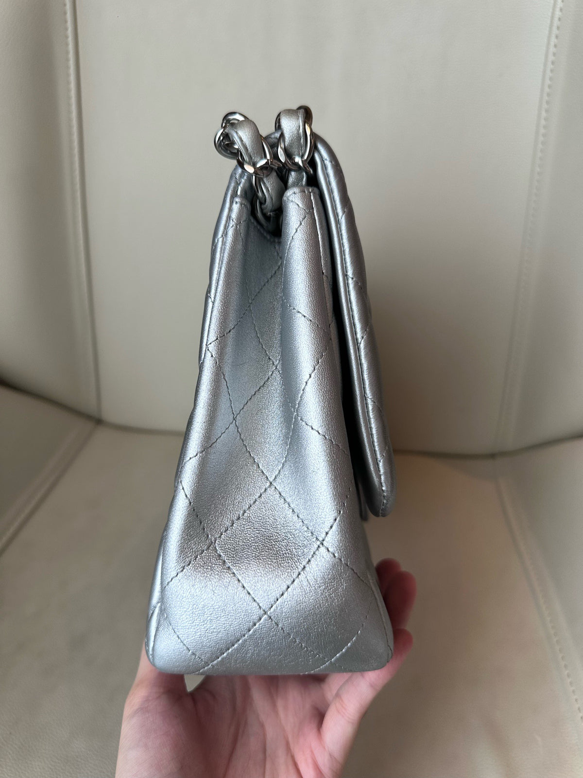 Chanel - Classic Flap Jumbo - Leather - Silver - (large)