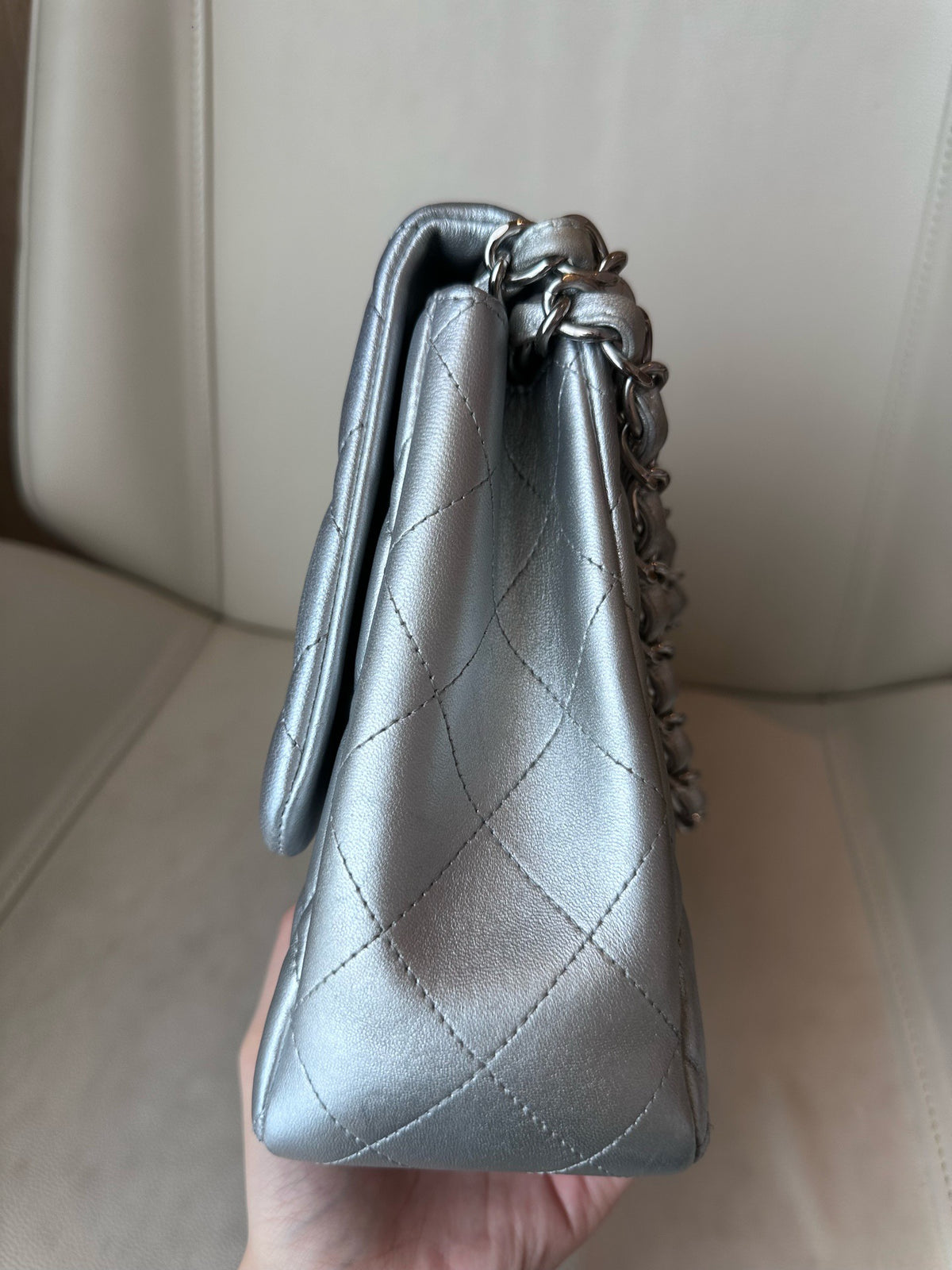 Chanel - Classic Flap Jumbo - Leather - Silver - (large)