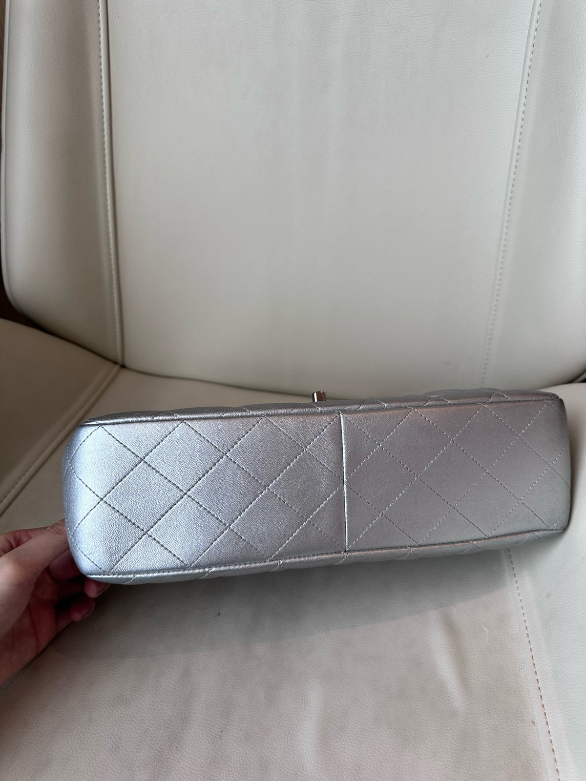 Chanel - Classic Flap Jumbo - Leather - Silver - (large)