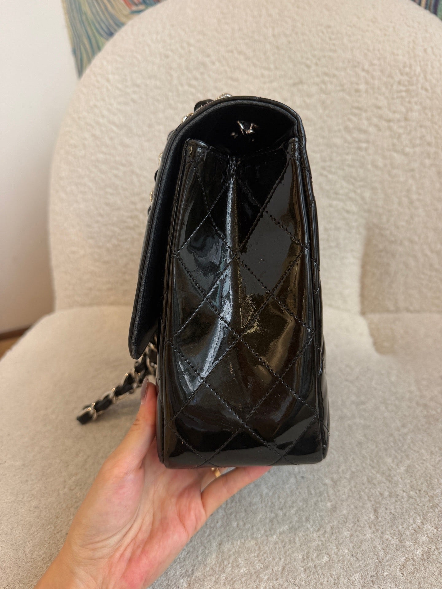 Chanel - Classic Flap Jumbo - Patent leather - Black - (Jumbo)