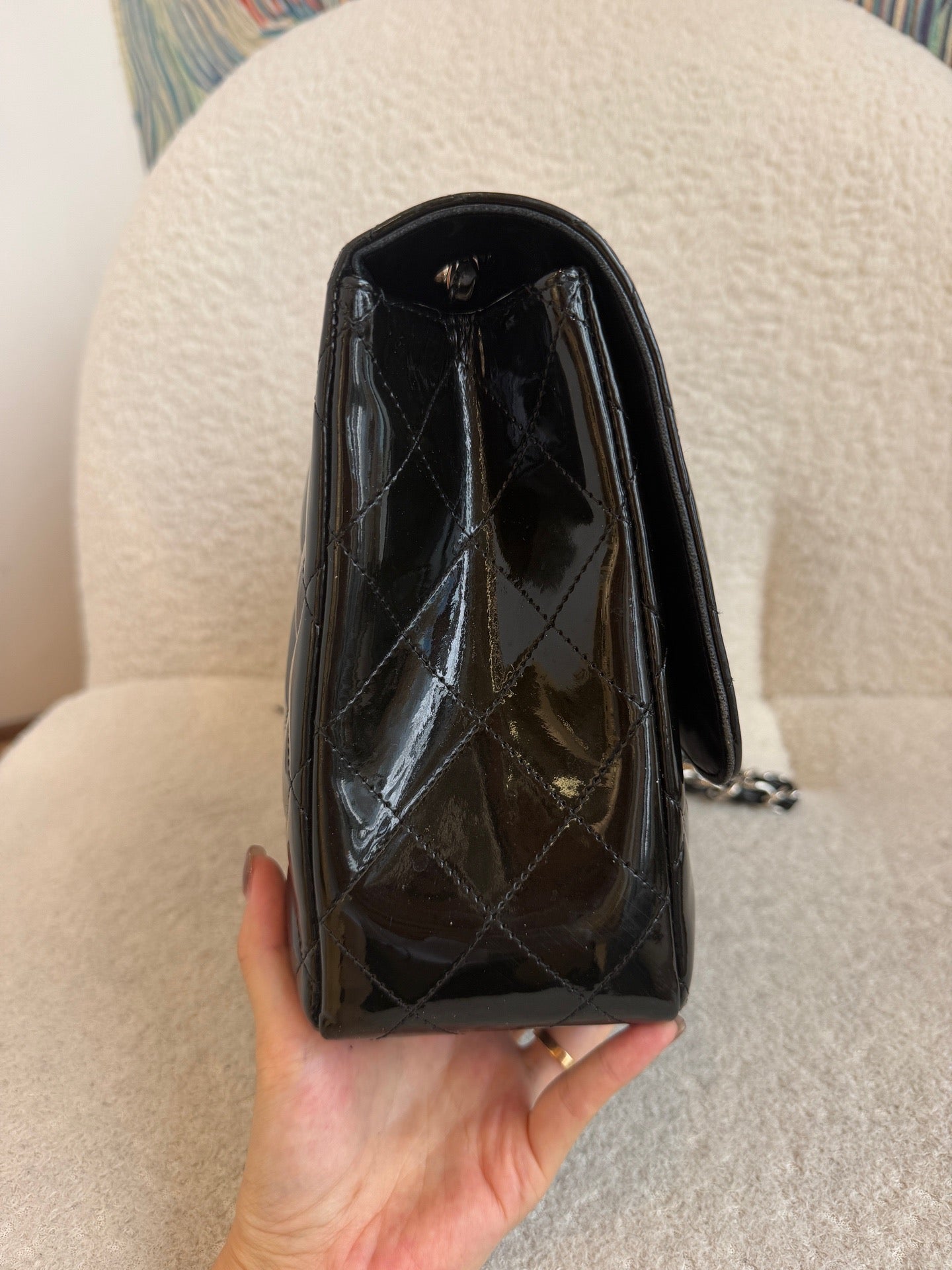 Chanel - Classic Flap Jumbo - Patent leather - Black - (Jumbo)