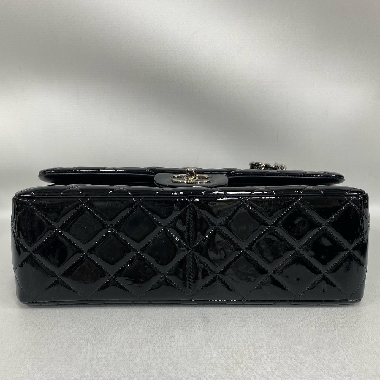Chanel - Classic Flap Jumbo - Patent leather - Black - (Large)