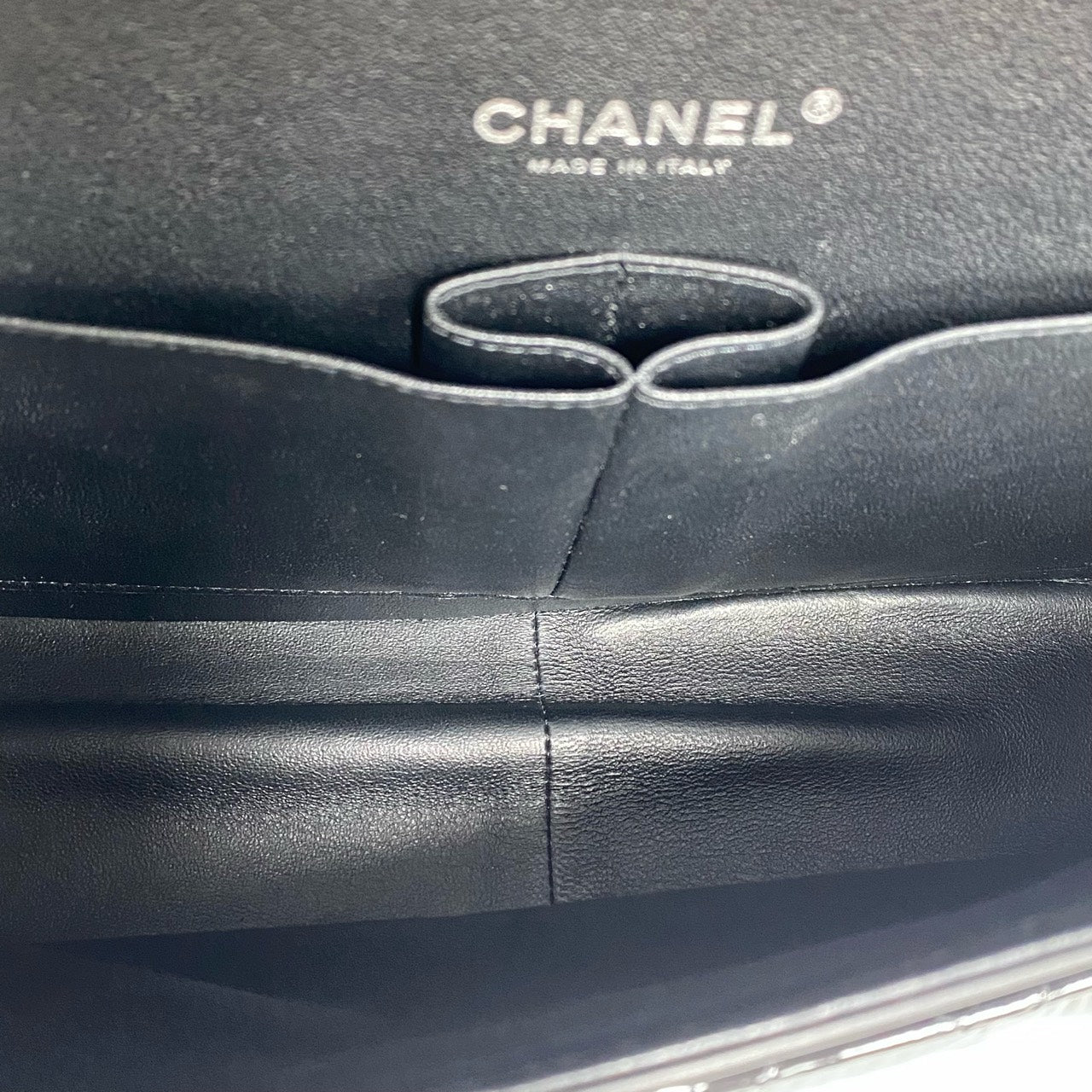 Chanel - Classic Flap Jumbo - Patent leather - Black - (Large)