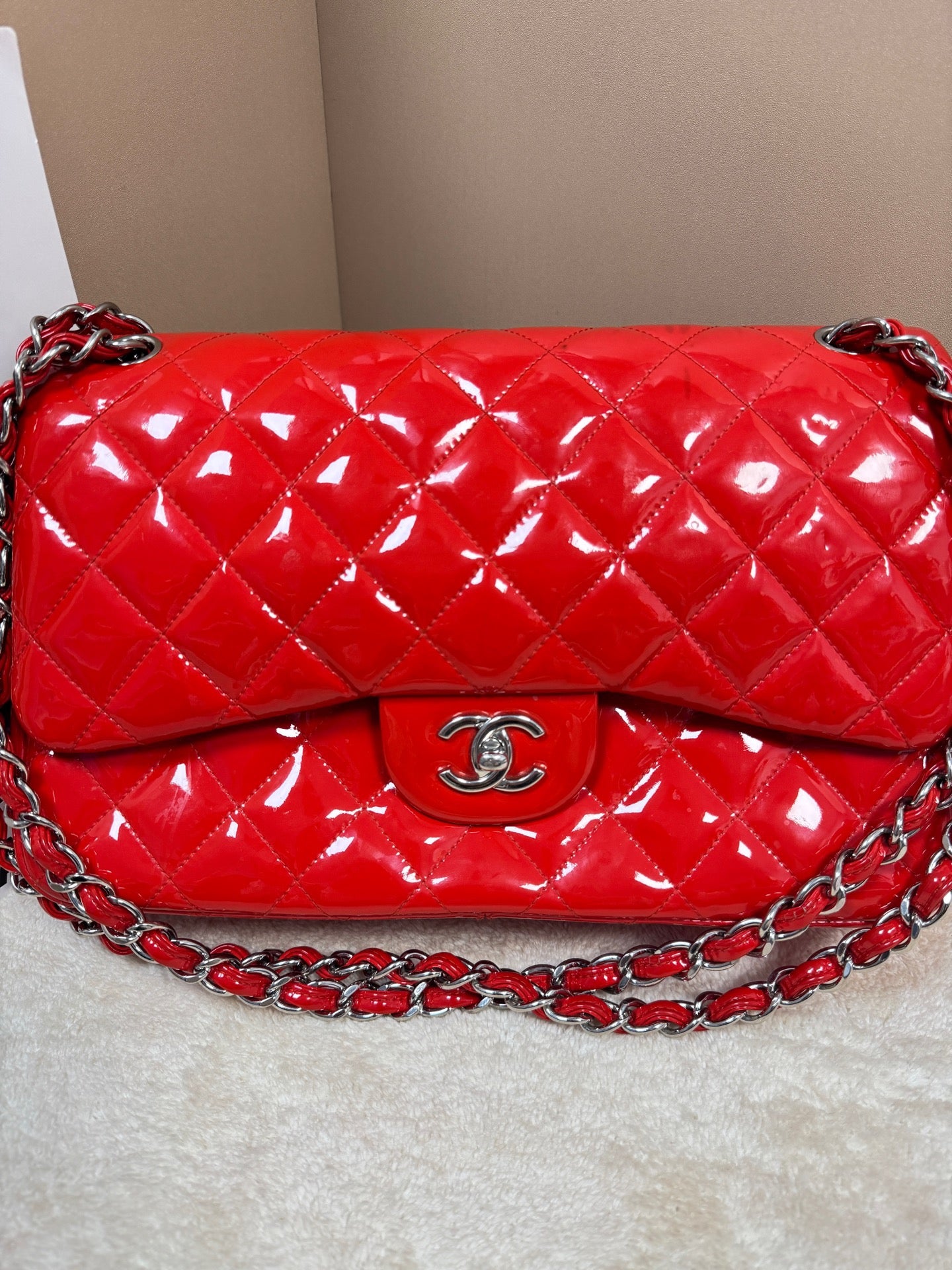 Chanel - Classic Flap Jumbo - Patent leather - Red - (large)