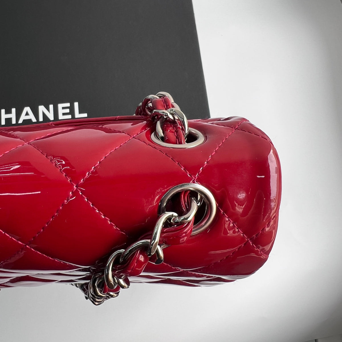 Chanel - Classic Flap Jumbo - Patent leather - Red - (large)