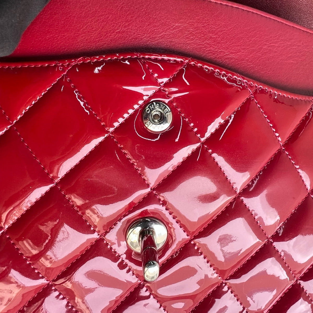 Chanel - Classic Flap Jumbo - Patent leather - Red - (large)