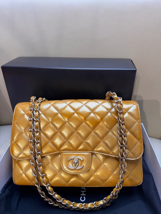 Chanel - Classic Flap Jumbo - Patent leather - Yellow - (Jumbo)