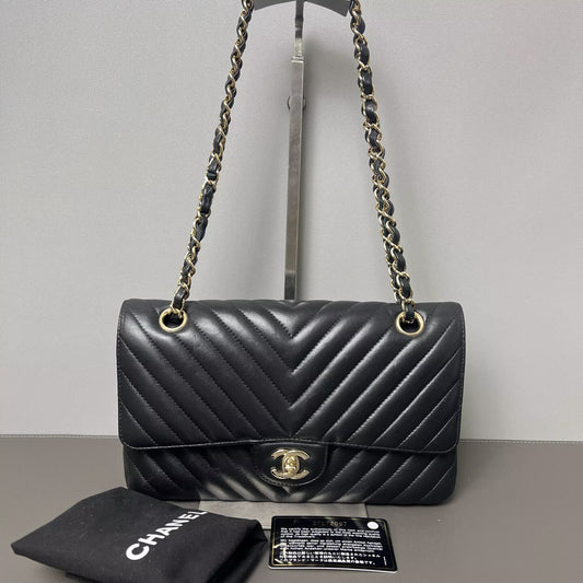 Chanel - Classic Flap - Lambskin leather - Black with Red Interior - (medium)
