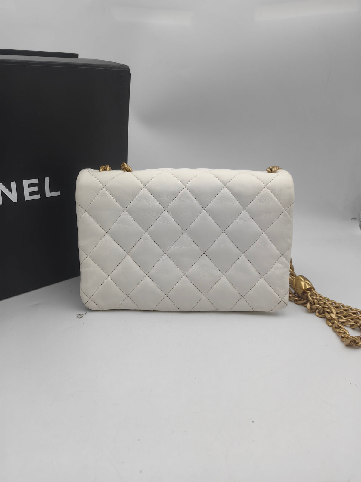 Chanel - Classic Flap Large Mini - Leather - White - (mini)