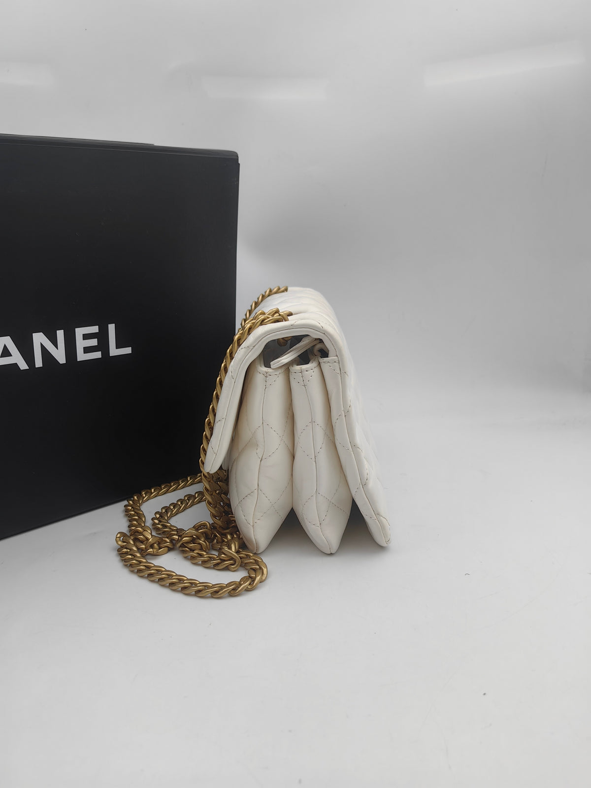 Chanel - Classic Flap Large Mini - Leather - White - (mini)