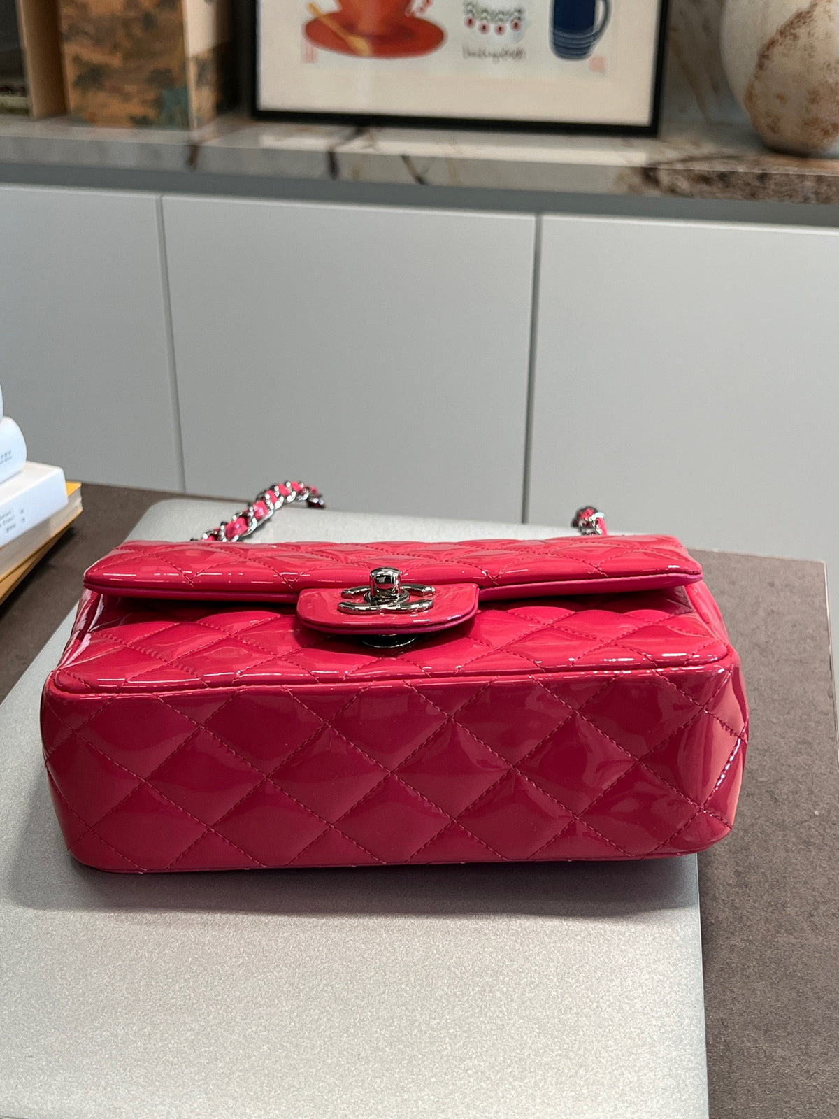 Chanel - Classic Flap Large Mini - Patent leather - Pink - (mini)