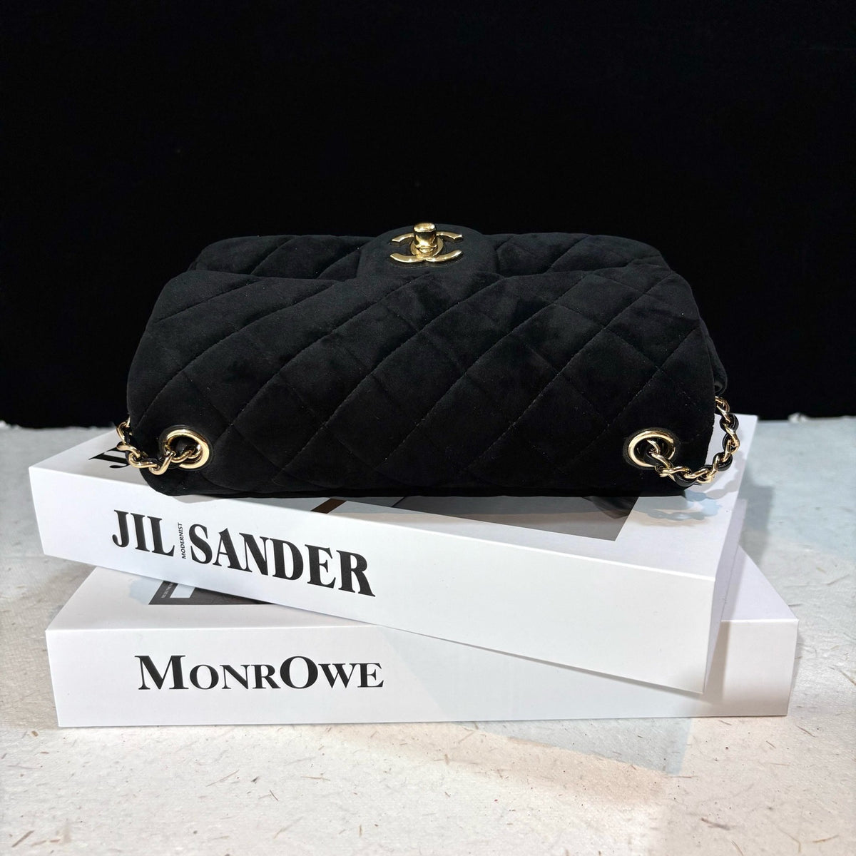 Chanel - Classic Flap Large Mini - Velvet - Black - (mini)