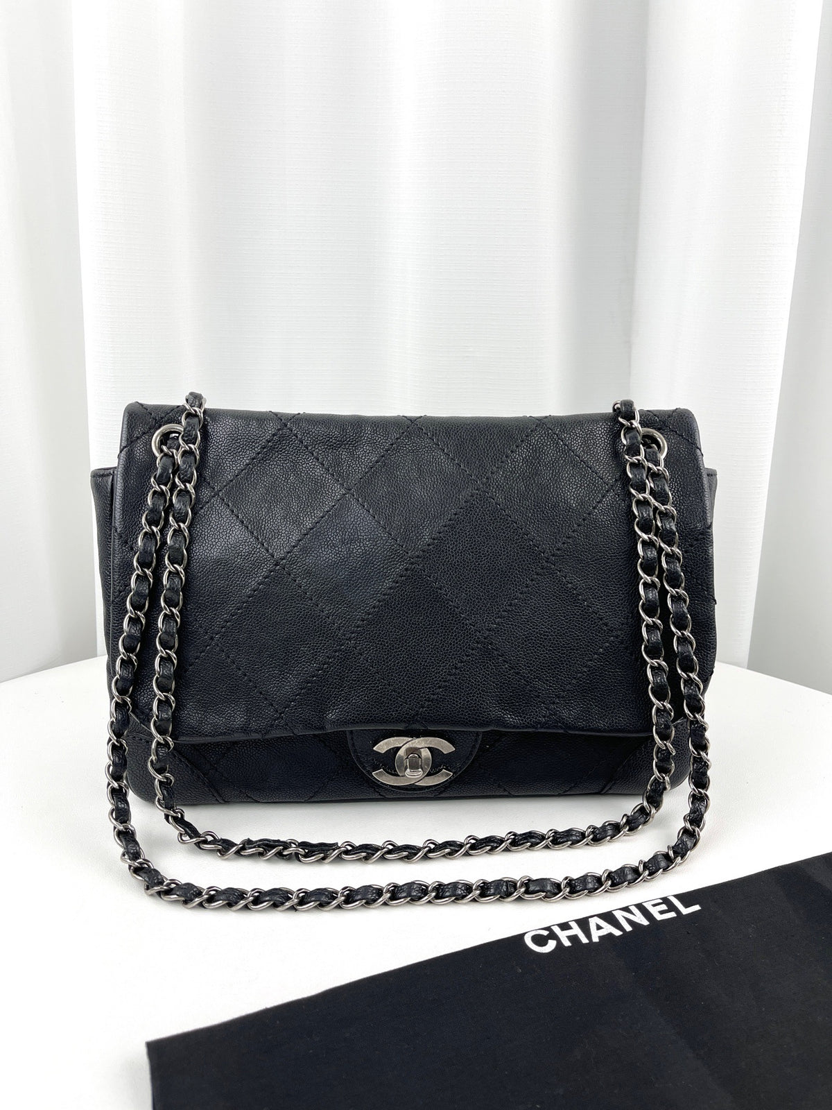 Chanel - Classic Flap - Leather - Black