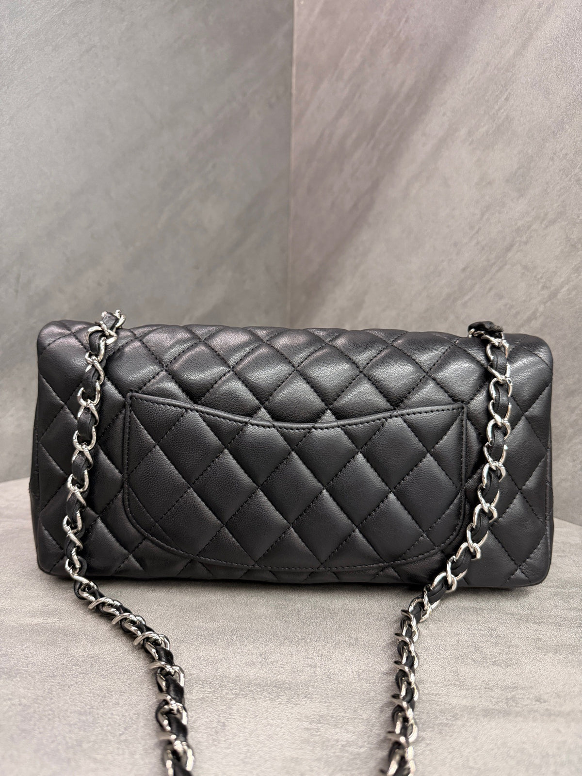 Chanel - Classic Flap - Leather - Black