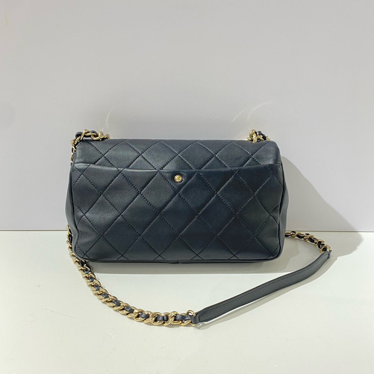 Chanel - Classic Flap - Leather - Black