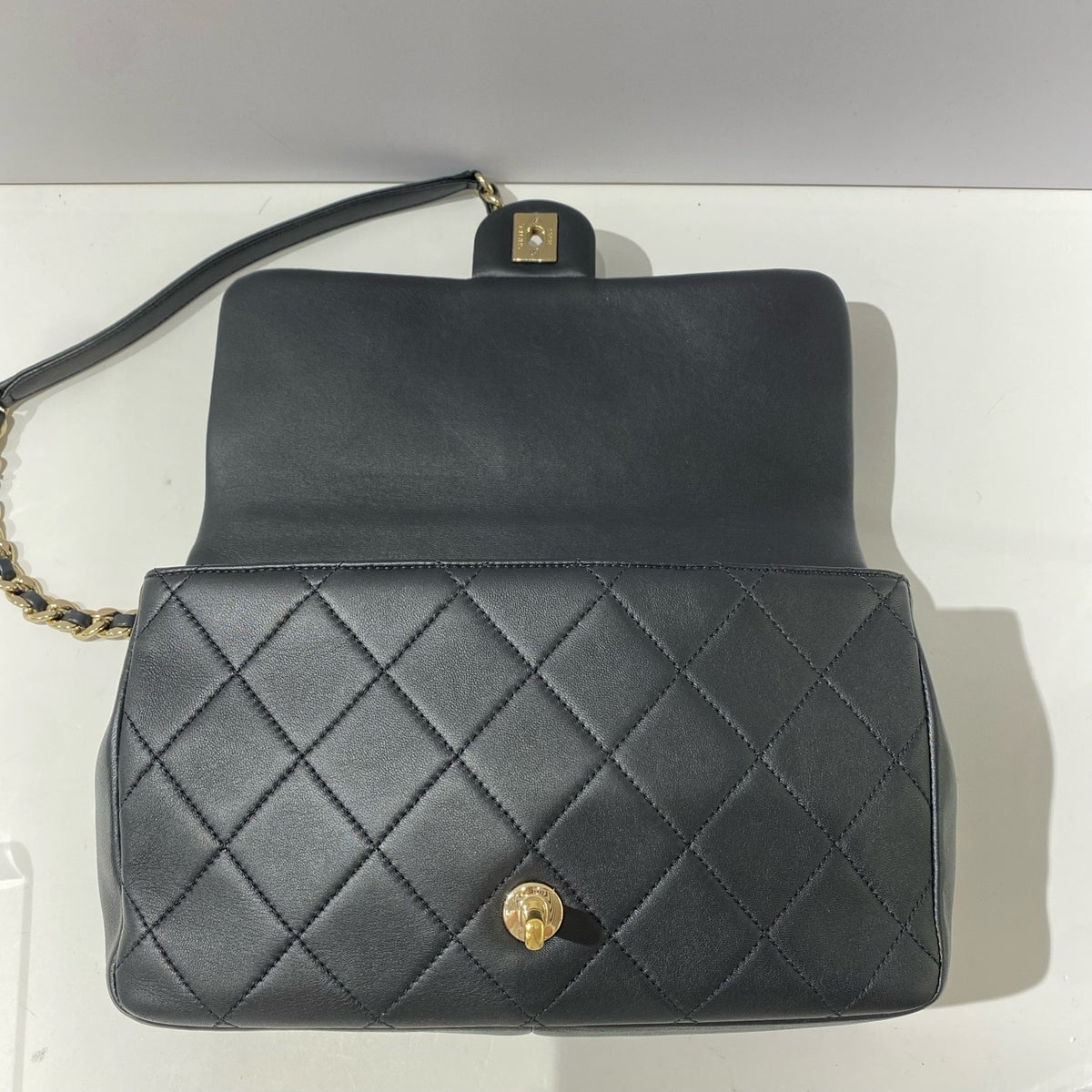 Chanel - Classic Flap - Leather - Black