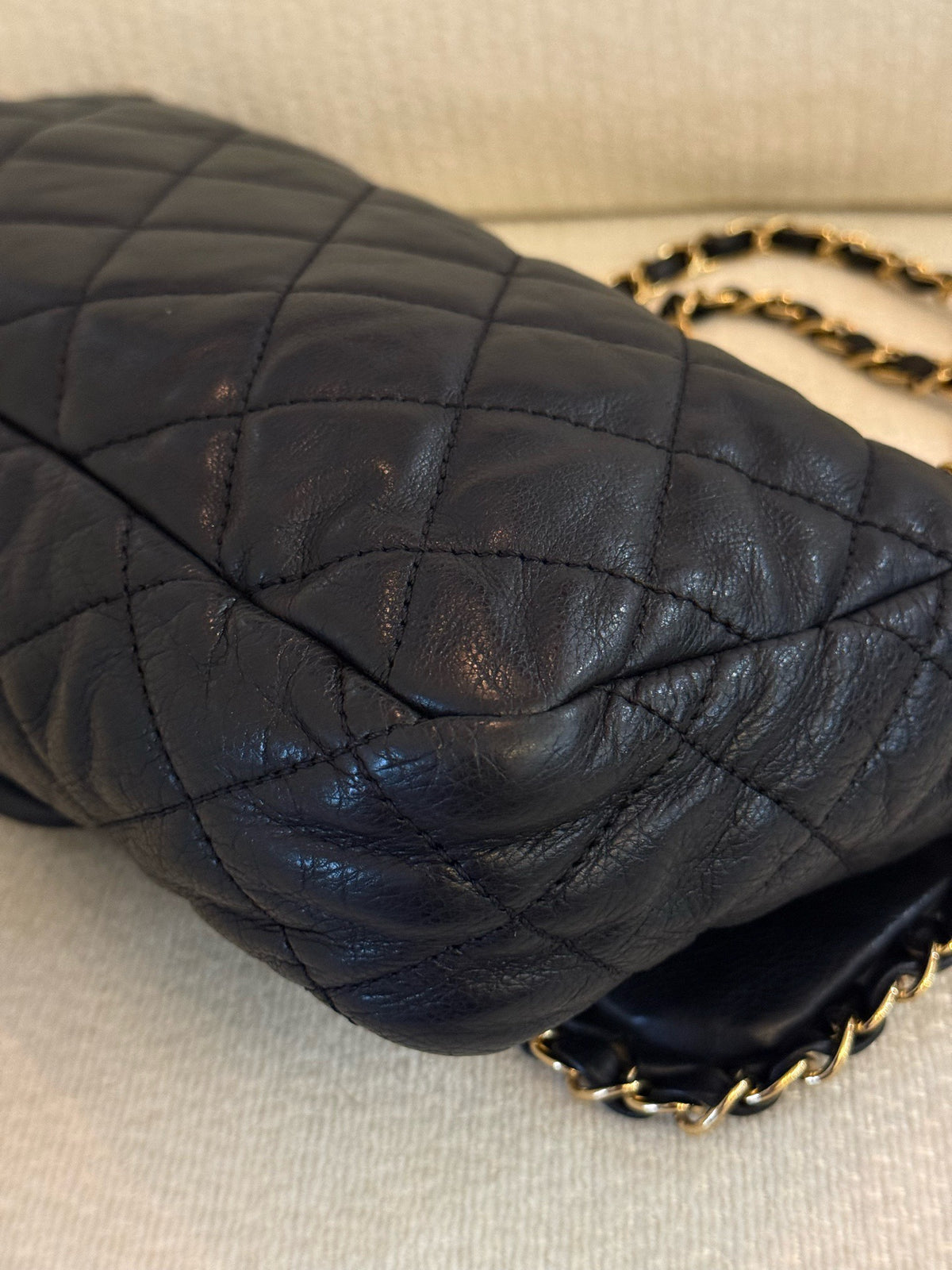 Chanel - Classic Flap - Leather - Black