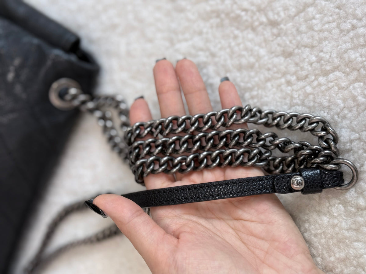 Chanel - Classic Flap - Leather - Black
