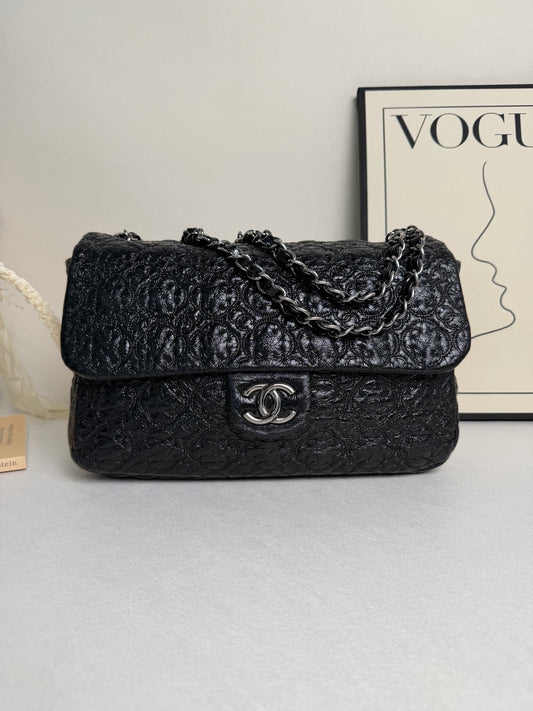 Chanel - Classic Flap - Leather - Black - (medium)
