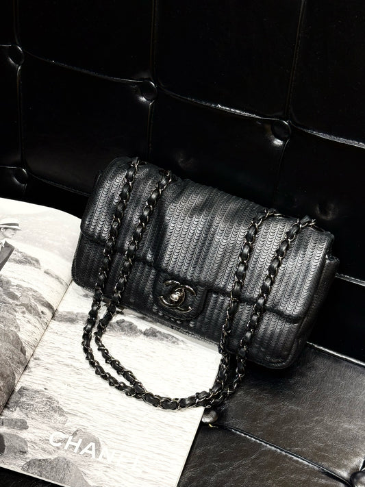 Chanel - Classic Flap - Leather - Black - (mini)