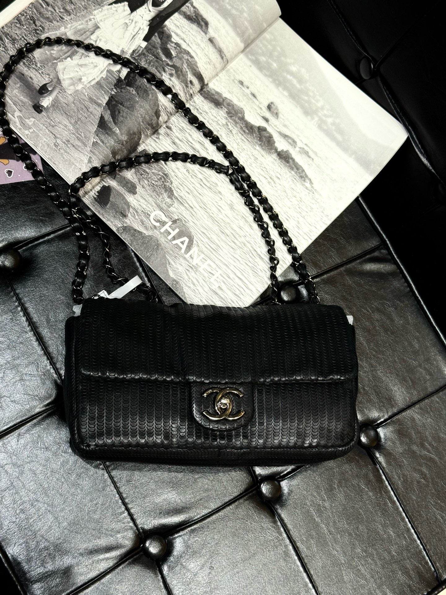 Chanel - Classic Flap - Leather - Black - (mini)
