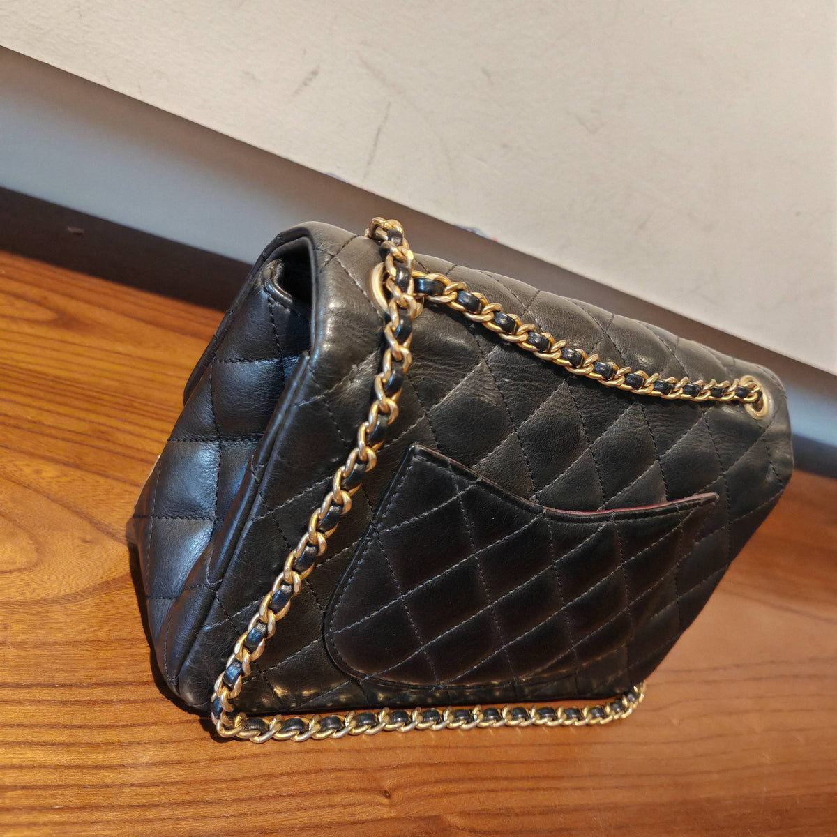 Chanel - Classic Flap - Leather - Black - (mini)