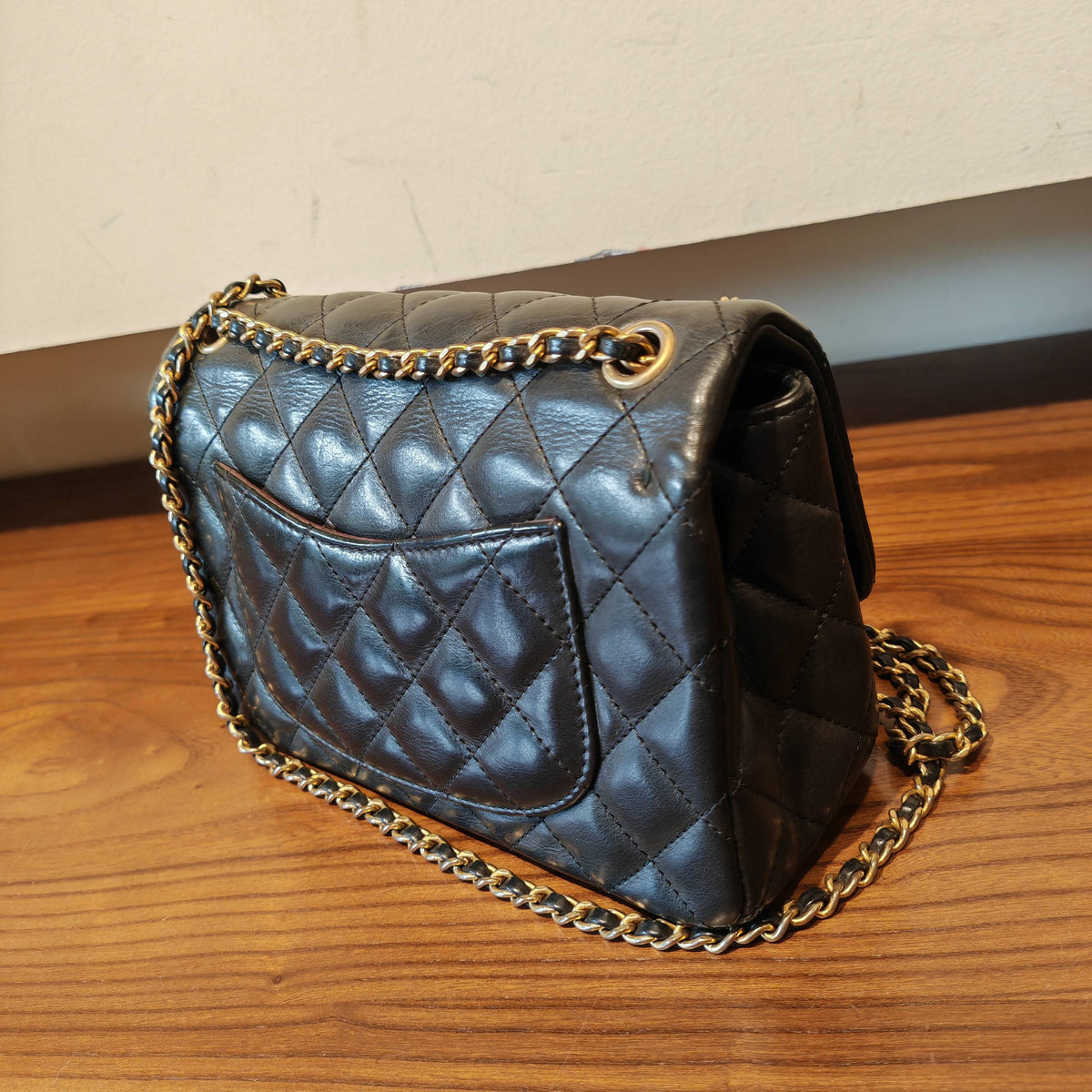 Chanel - Classic Flap - Leather - Black - (mini)
