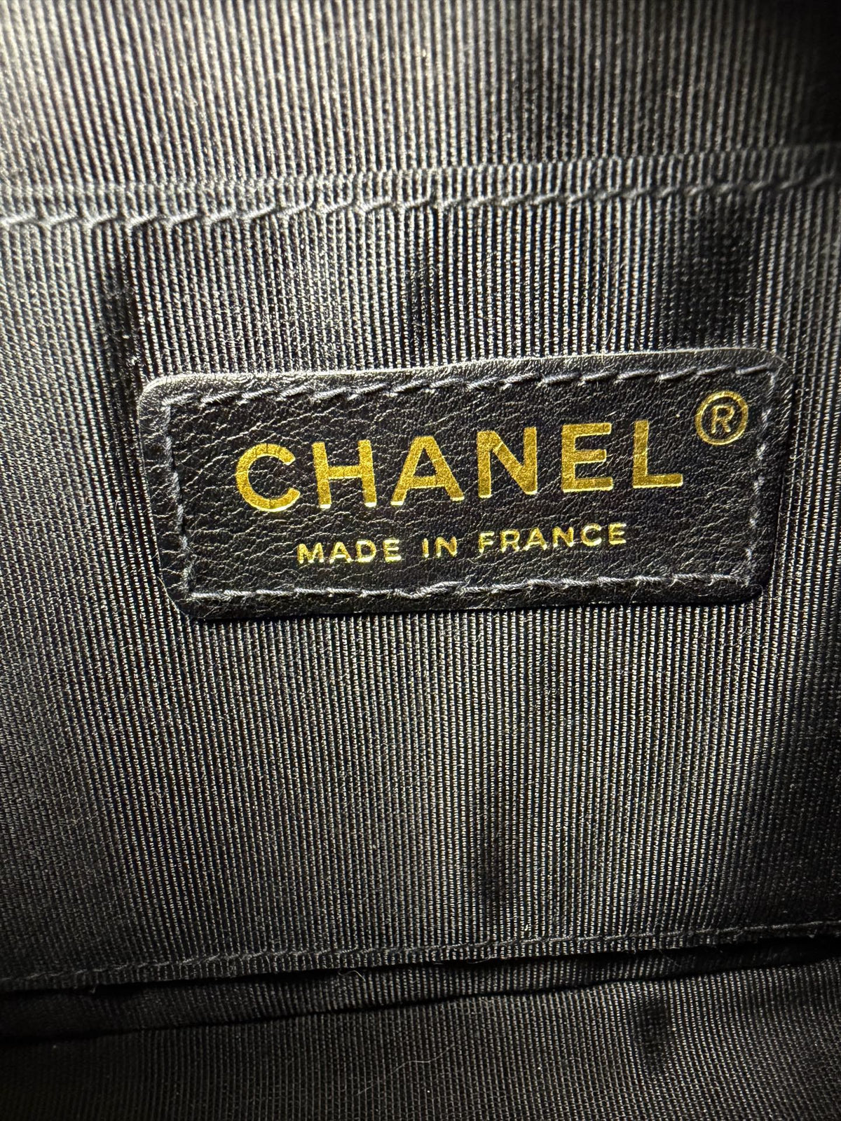 Chanel - Classic Flap - Leather - Black - (small)