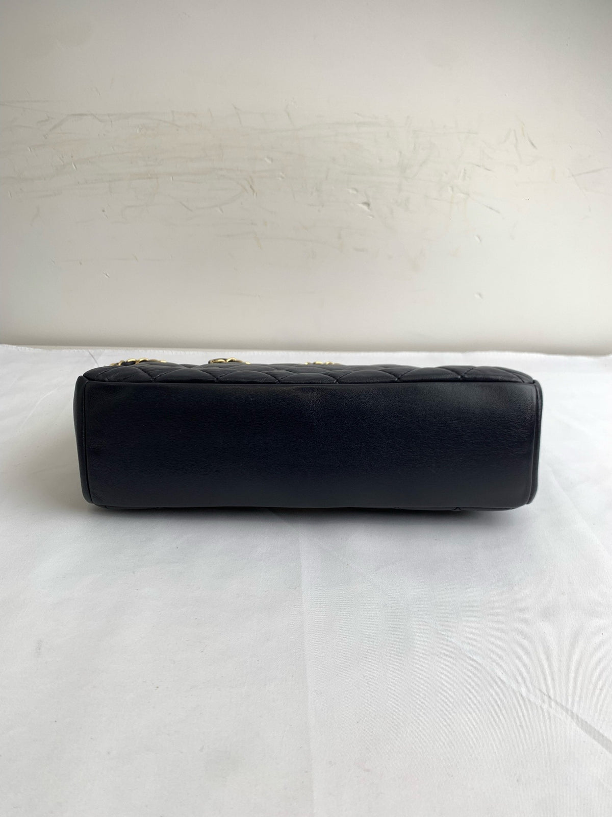 Chanel - Classic Flap - Leather - Blue - (medium)