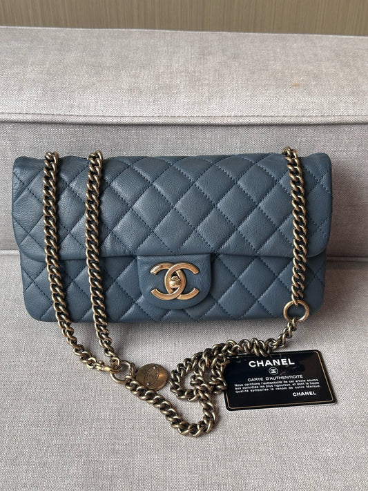 Chanel - Classic Flap - Leather - Blue - (small)