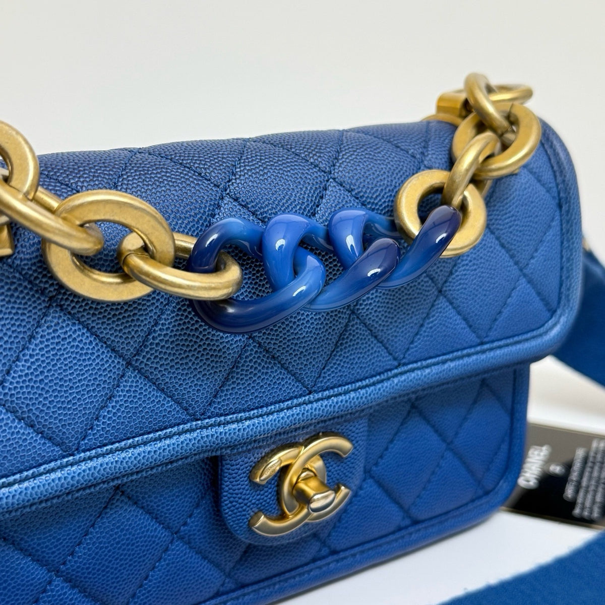 Chanel - Classic Flap - Leather - Blue - (small)