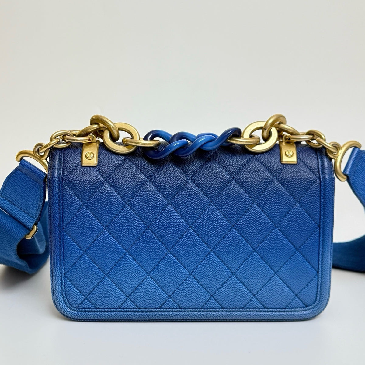 Chanel - Classic Flap - Leather - Blue - (small)