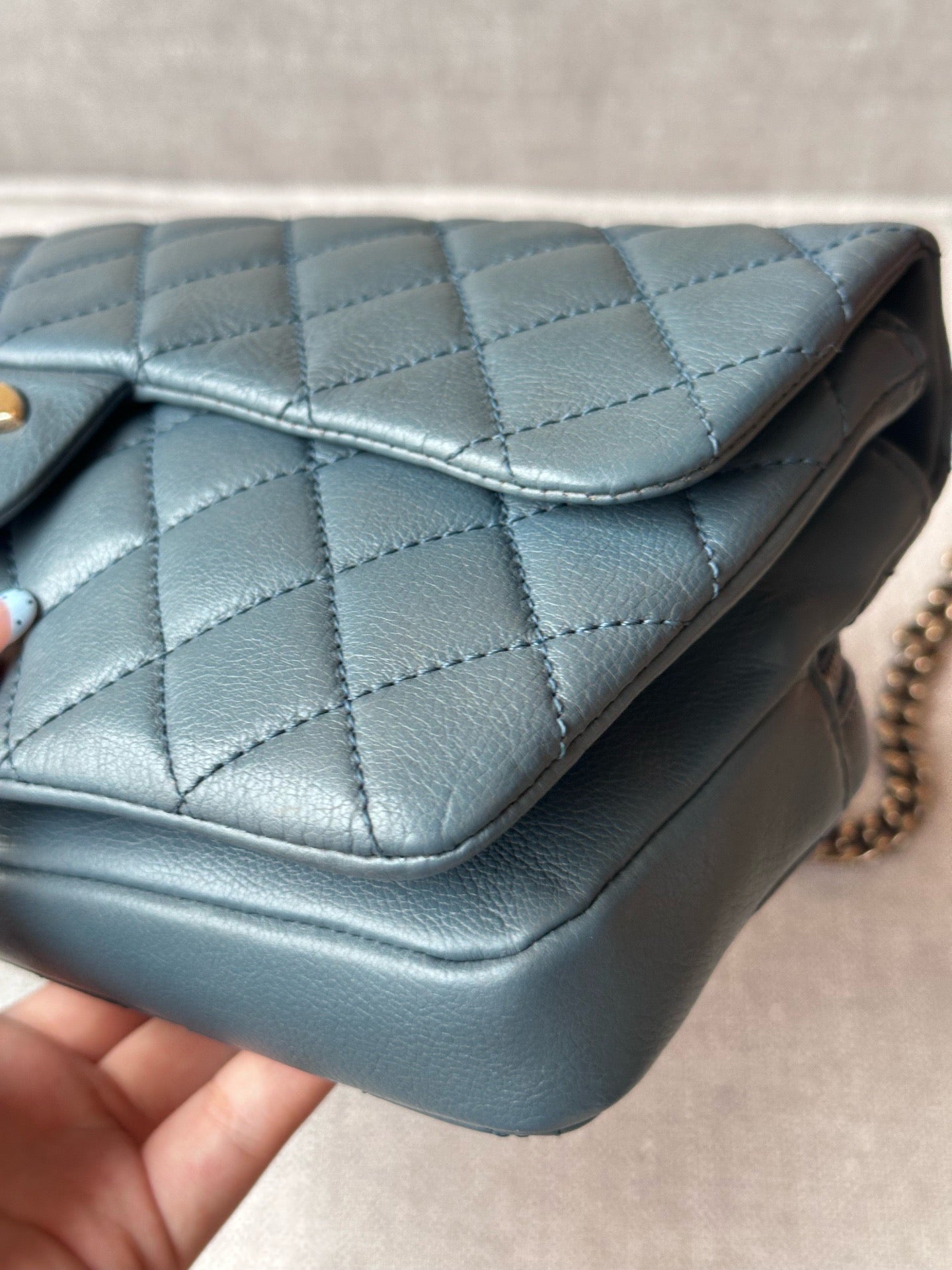Chanel - Classic Flap - Leather - Blue - (small)