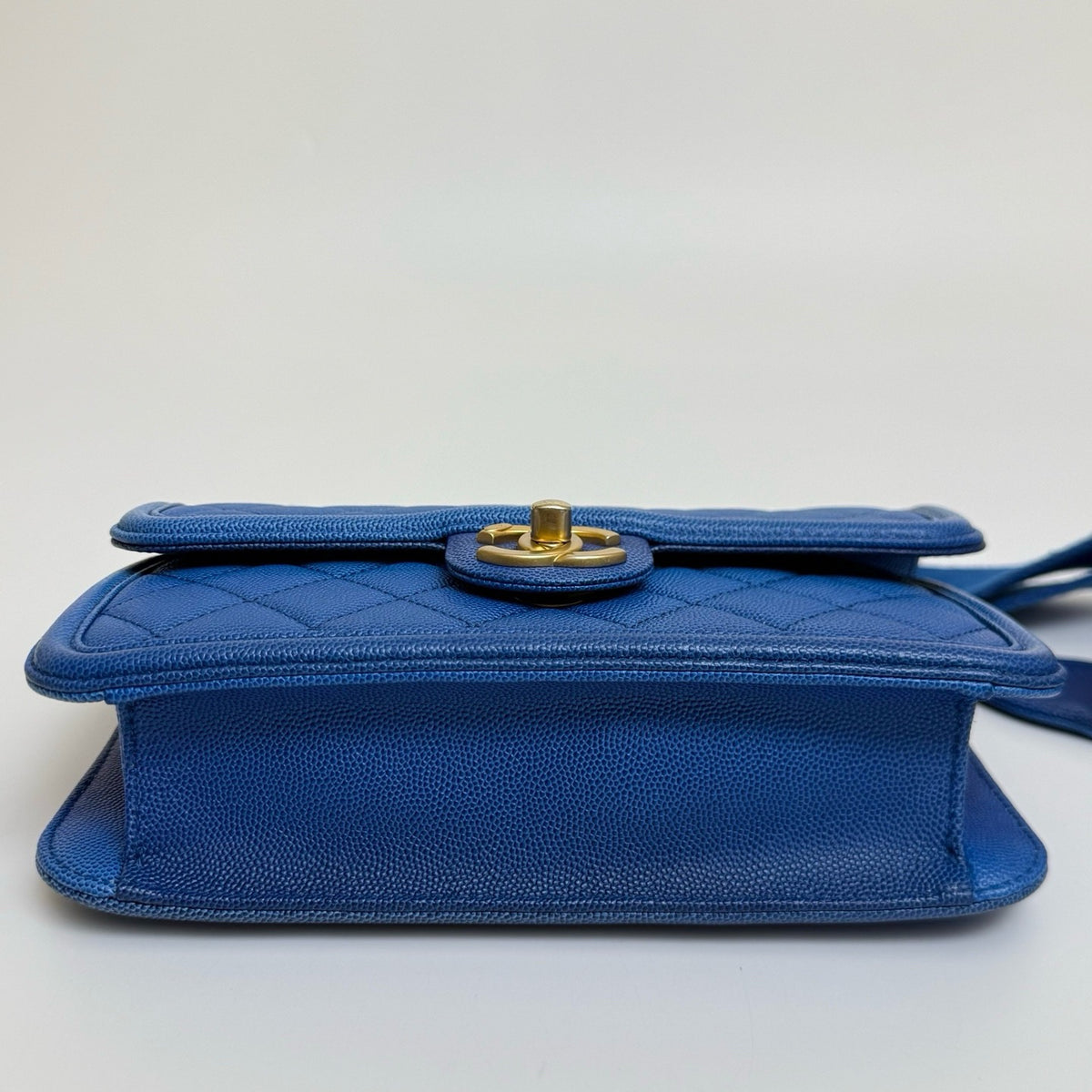Chanel - Classic Flap - Leather - Blue - (small)