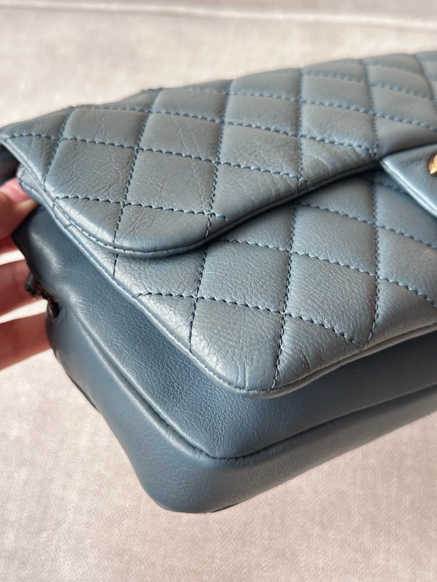 Chanel - Classic Flap - Leather - Blue - (small)
