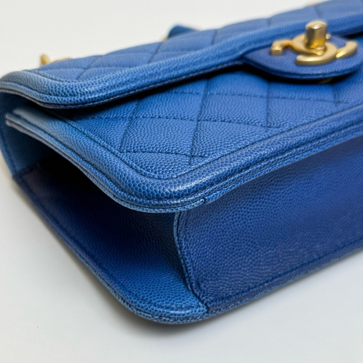 Chanel - Classic Flap - Leather - Blue - (small)