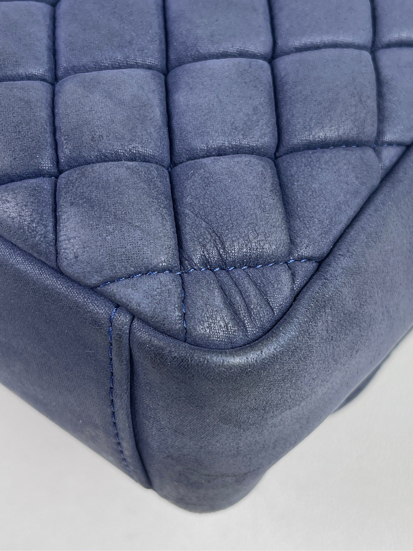 Chanel - Classic Flap - Leather - Blue - (small)