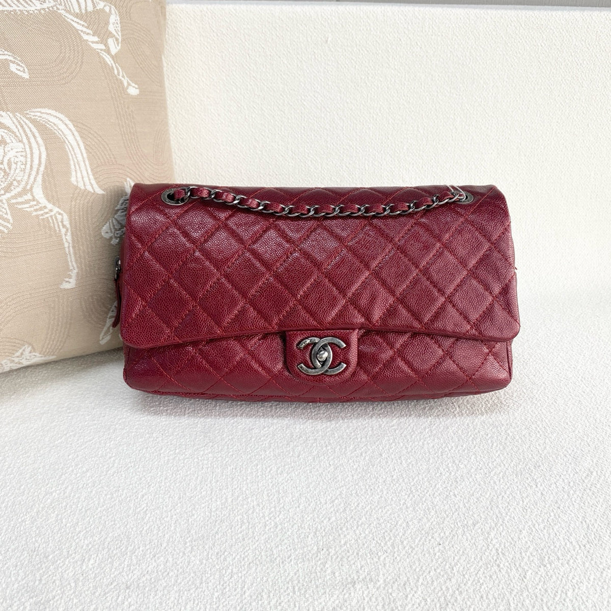 Chanel - Classic Flap - Leather - Burgundy - (large)