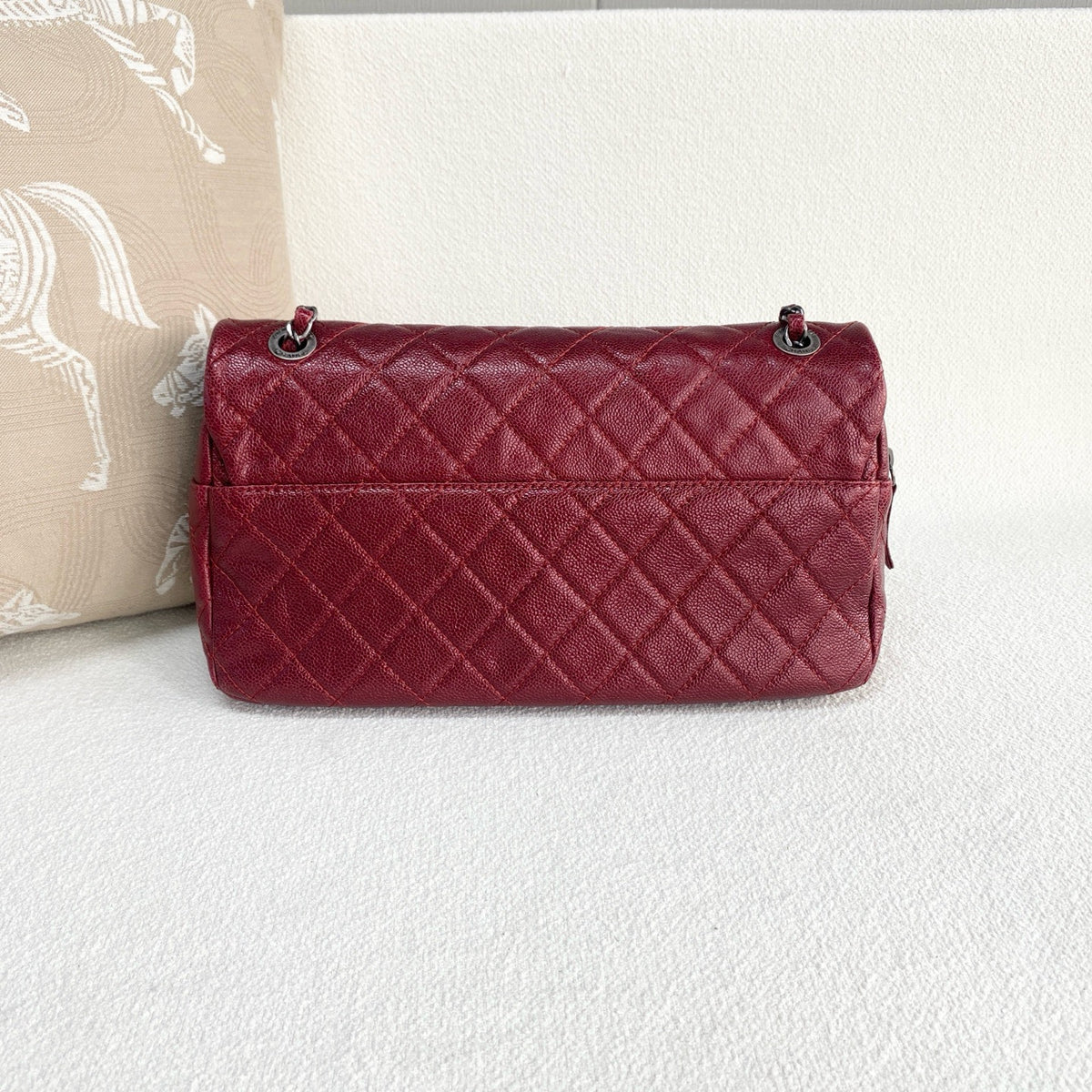 Chanel - Classic Flap - Leather - Burgundy - (large)