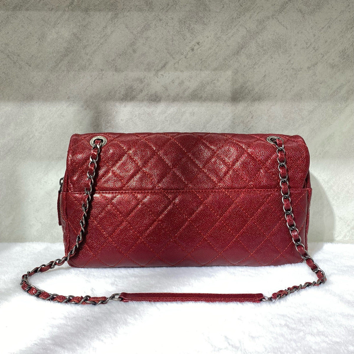 Chanel - Classic Flap - Leather - Burgundy - (large)
