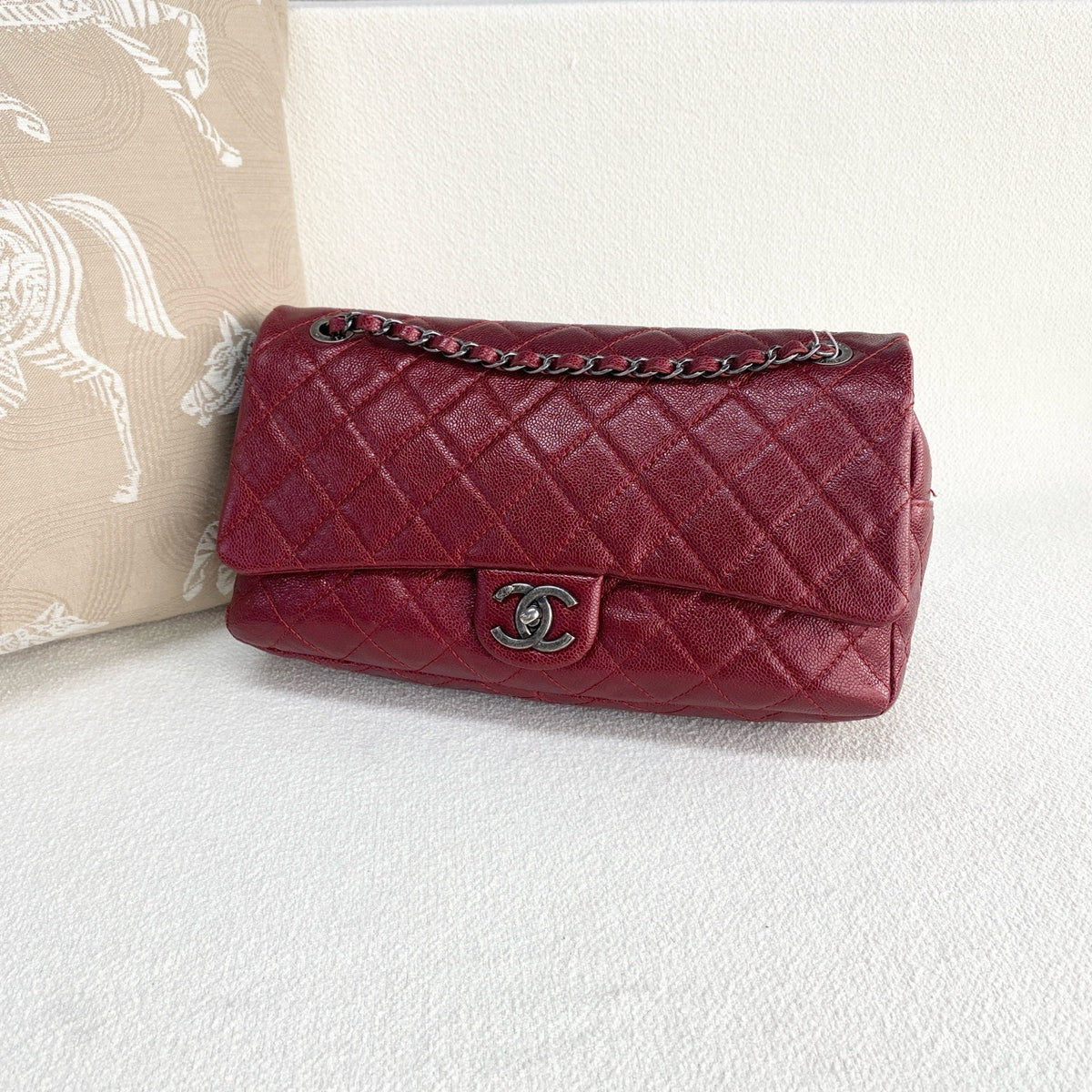 Chanel - Classic Flap - Leather - Burgundy - (large)