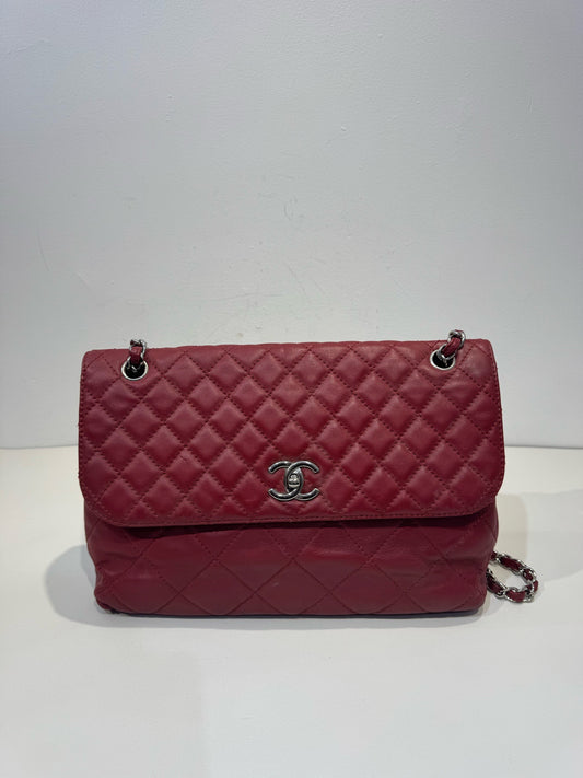 Chanel - Classic Flap - Leather - Burgundy - (medium)