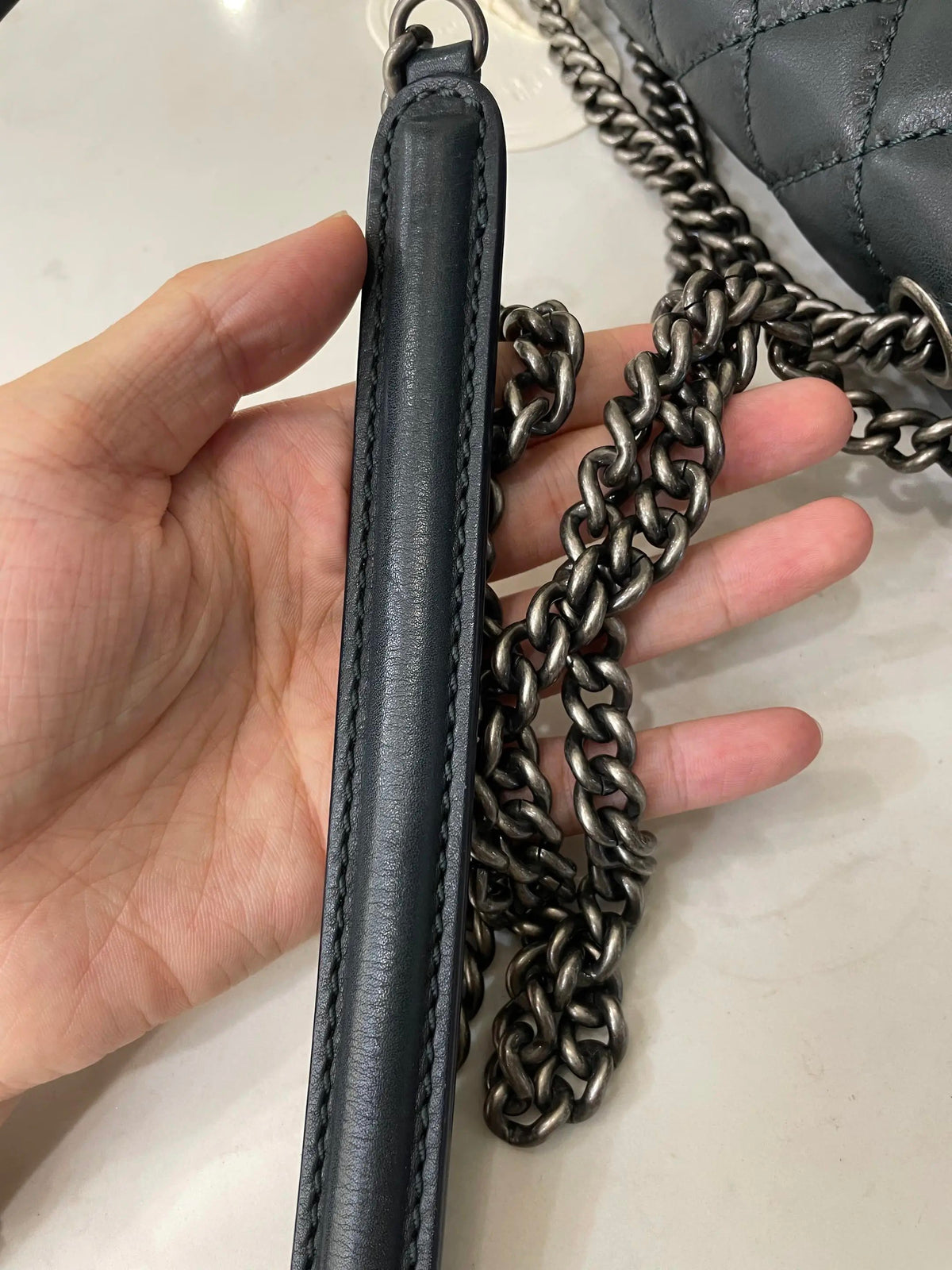 Chanel - Classic Flap - Leather - Green - (medium)