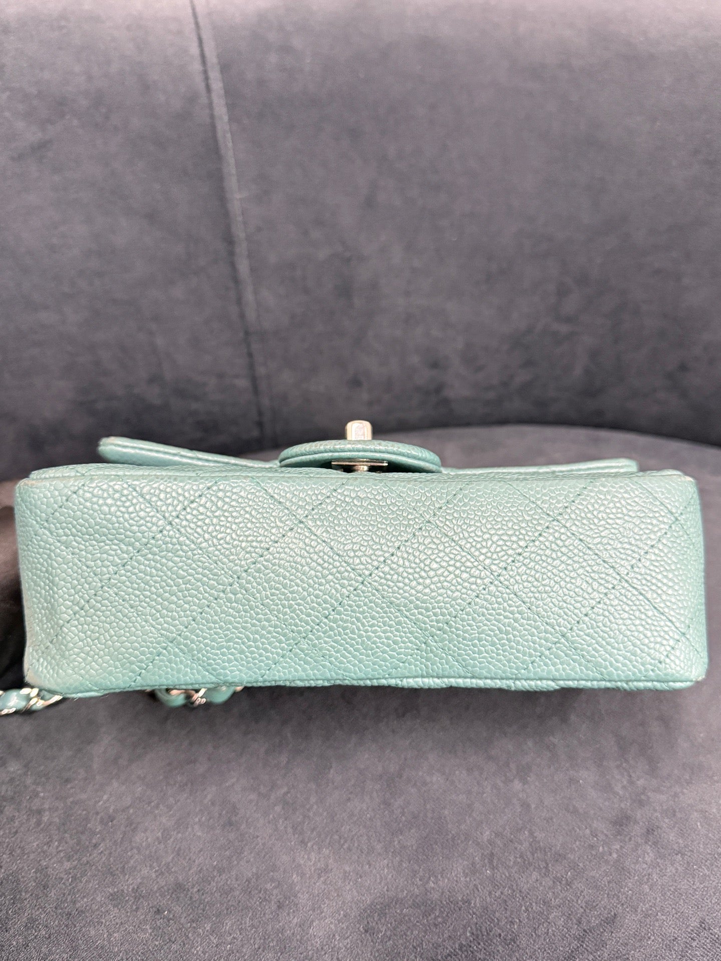 Chanel - Classic Flap - Leather - Green - (mini)