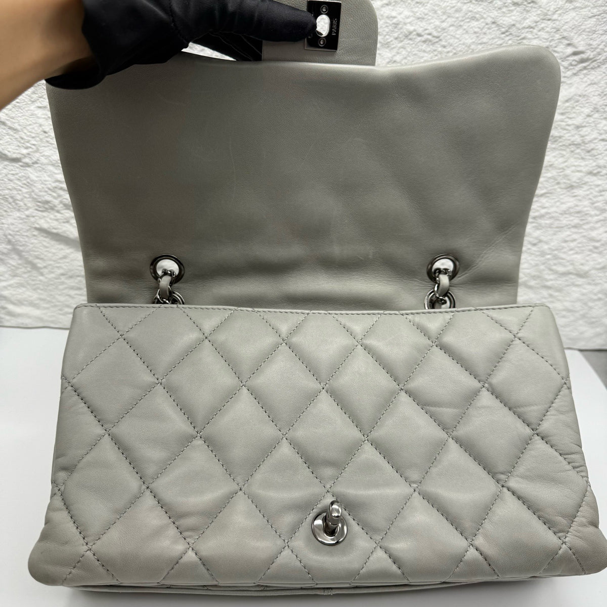 Chanel - Classic Flap - Leather - Grey