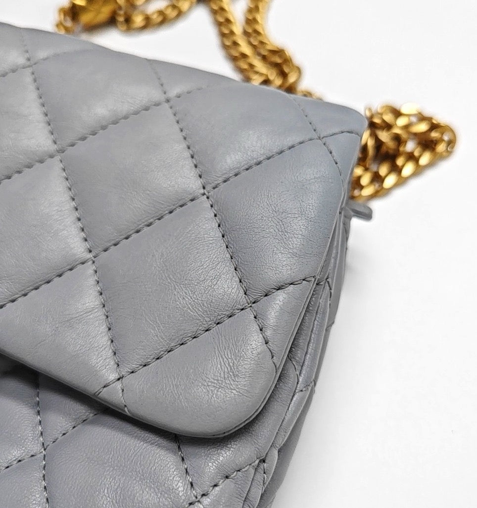 Chanel - Classic Flap - Leather - Grey