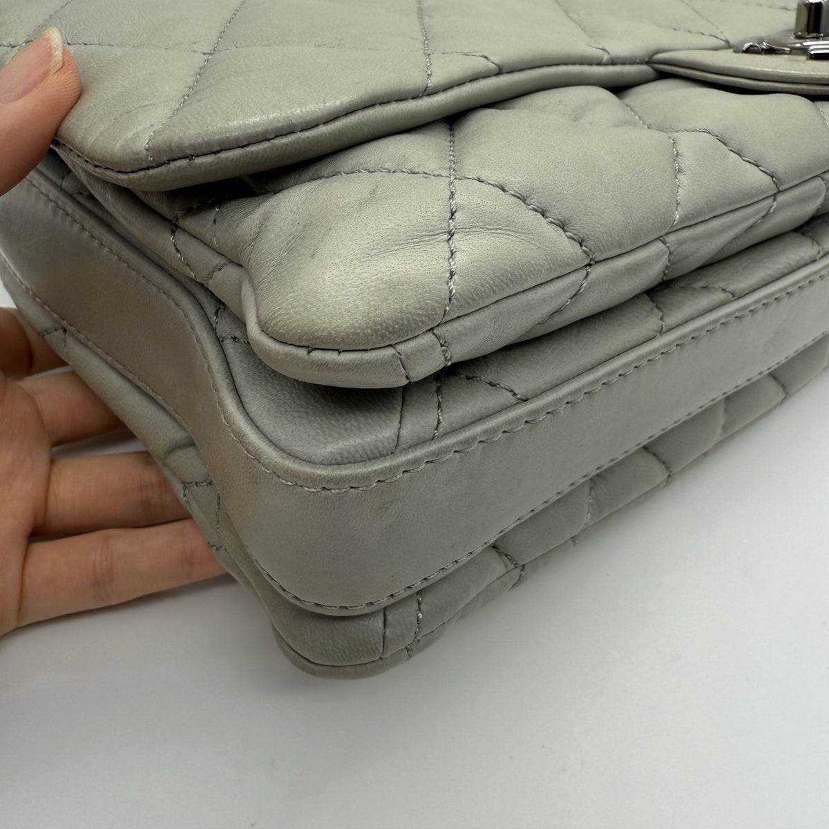 Chanel - Classic Flap - Leather - Grey
