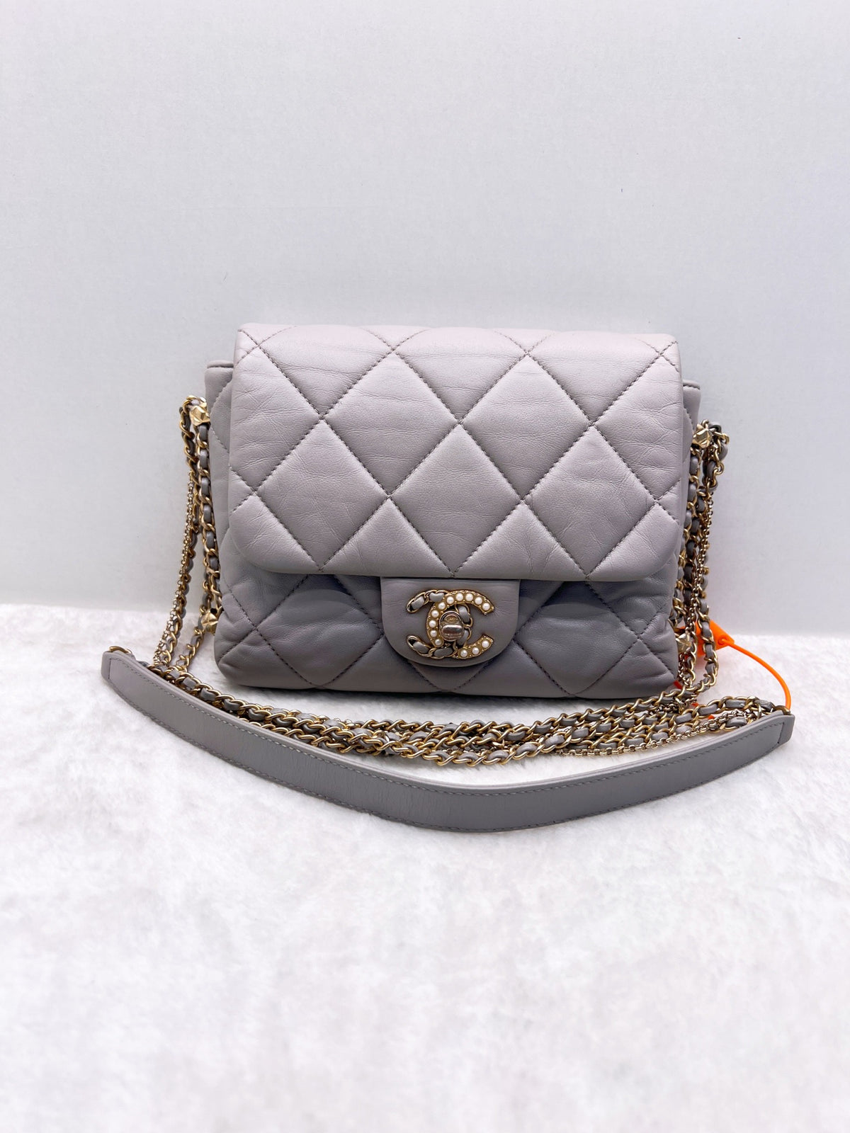 Chanel - Classic Flap - Leather - Grey - (mini)
