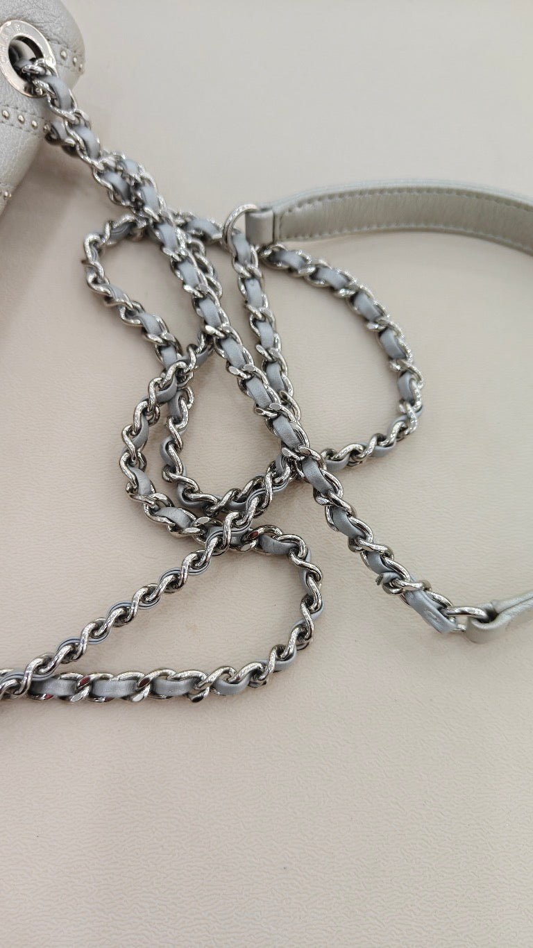 Chanel - Classic Flap - Leather - Grey - (small)
